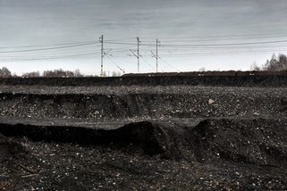 Dvě miliardy tun černého uhlí v šachtách budou zatopeny. Zdroj pak už bude nepoužitelný